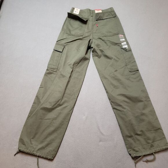 NWT Levi's Womens '94 Army green Baggy Cargo Size 25 - Picture 2 of 14
